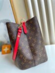 Louis Vuitton Bag NEONOE  M44021