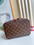 Louis Vuitton Bag NEONOE  M44021
