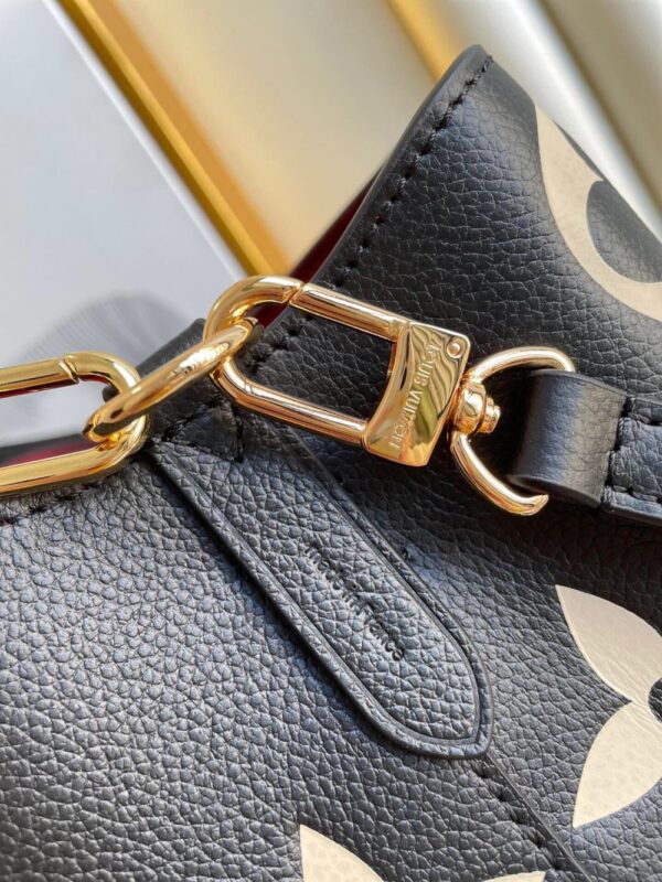 Louis Vuitton Bag NéoNoé  M45497
