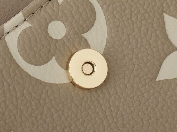 Louis Vuitton Bag Wallet On Chain Ivy M82211