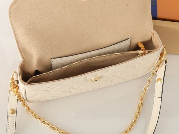 Louis Vuitton Bag Wallet On Chain Ivy M82210