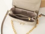 Louis Vuitton Bag Pochette Métis East West M23081