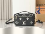 Louis Vuitton Bag Pochette Métis East West M46595