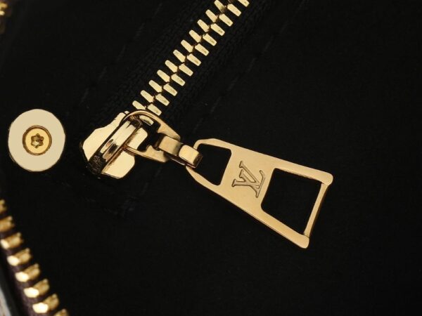 Louis Vuitton Bag Petite Malle Souple  M45531