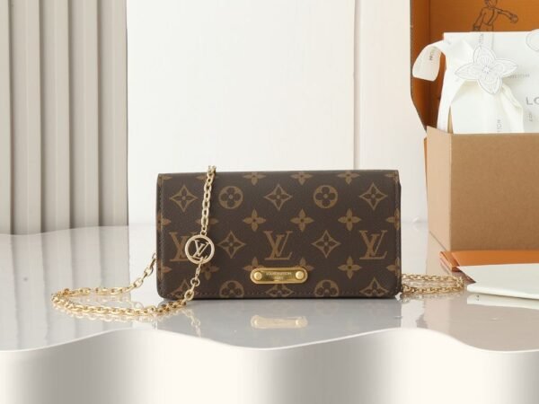 Louis Vuitton Bag Lily Wallet On Chain M82509