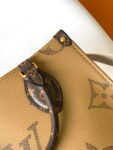 Louis Vuitton OnTheGo M46373