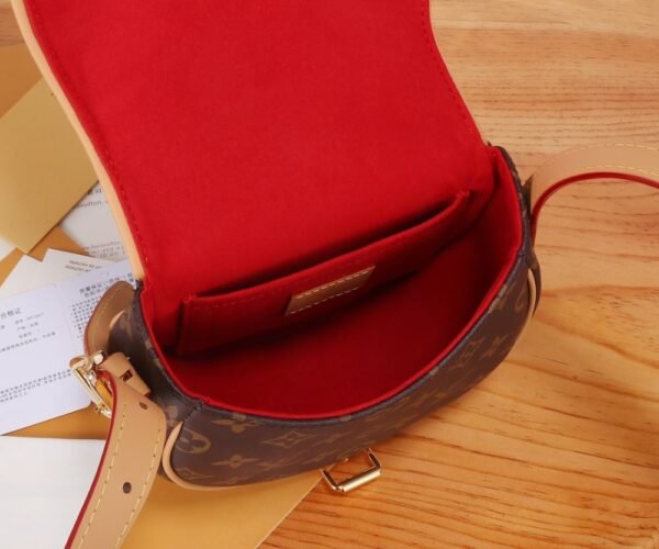 Louis Vuitton Bag Tambourin M44860