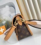 Louis Vuitton Bag  DIANE M45985
