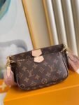 Louis Vuitton Bag  Multi Pochette Accessoires M44823