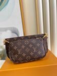 Louis Vuitton Bag  Multi Pochette Accessoires M44823