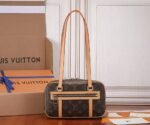 Louis Vuitton Bag Cité M46321