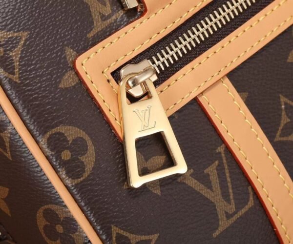 Louis Vuitton Bag Cité M46321