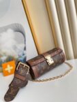 Louis Vuitton Bag FAVORITE M40717