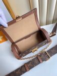 Louis Vuitton Bag FAVORITE M40717