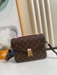Louis Vuitton Bag POCHETTE METIS M40780 M44875