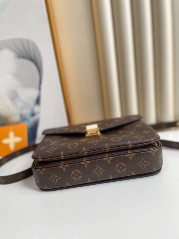 Louis Vuitton Bag POCHETTE METIS M40780 M44875