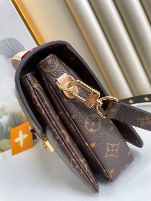 Louis Vuitton Bag POCHETTE METIS M40780 M44875