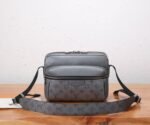 Louis Vuitton Bag Outdoor M30830