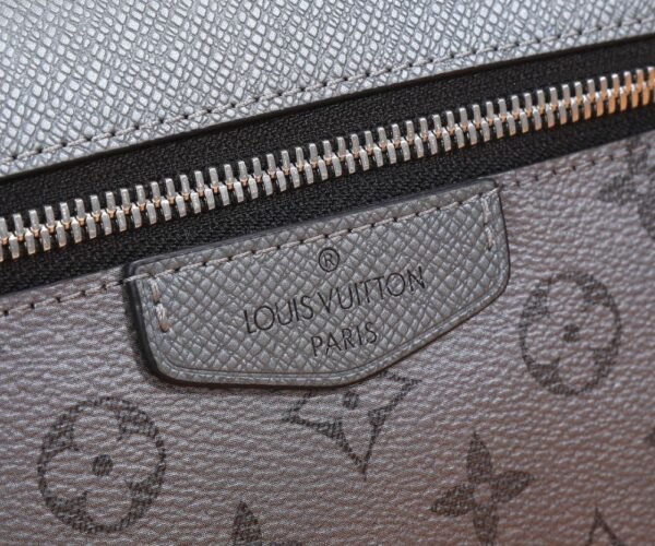Louis Vuitton Bag Outdoor M30830