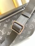 Louis Vuitton Bag DISCOVERY M44336
