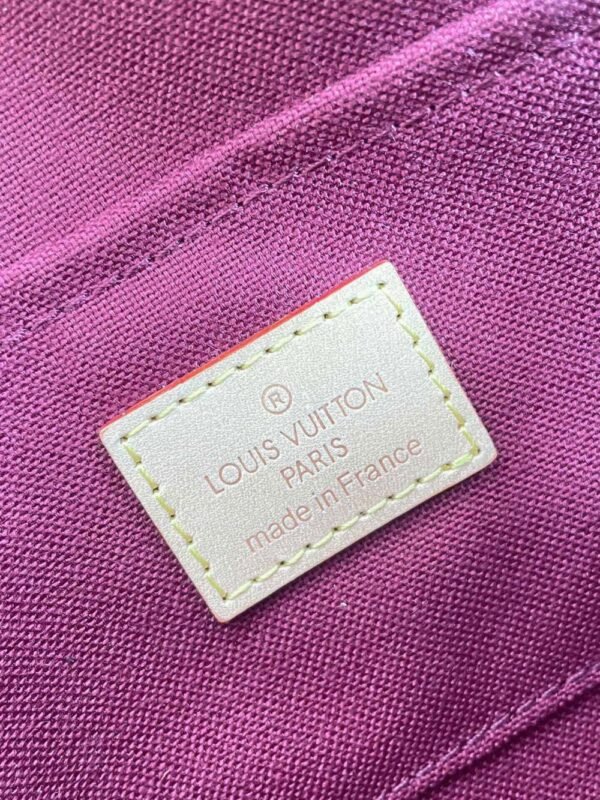 Louis Vuitton Bag FAVORITE M40718