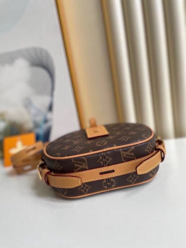 Louis Vuitton Bag BOITE CHAPEAU M52294