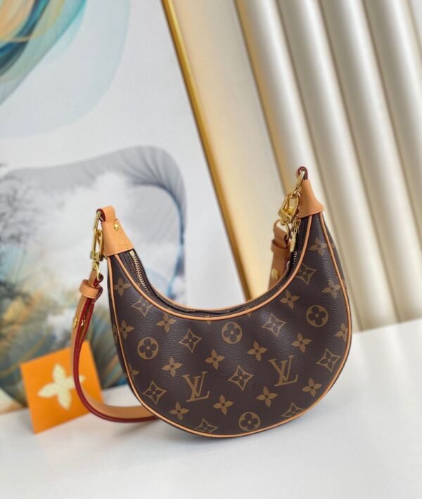 Louis Vuitton Bag Loop M81098