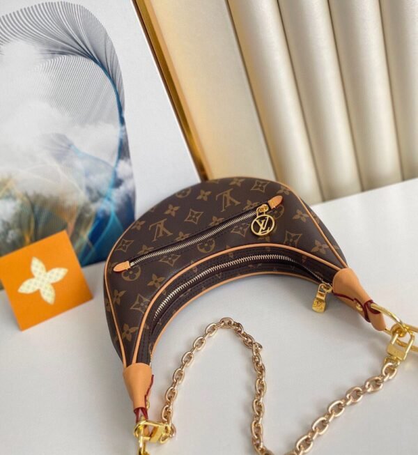 Louis Vuitton Bag Loop M81098
