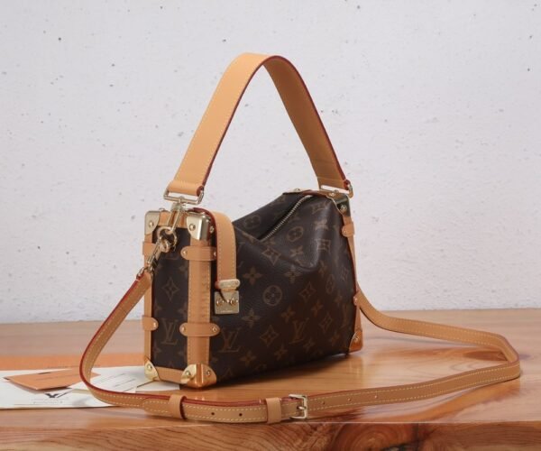 Louis Vuitton Bag Side Trunk Pm M46358