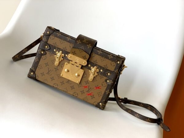 Louis Vuitton Bag PETITE MALLE M45960