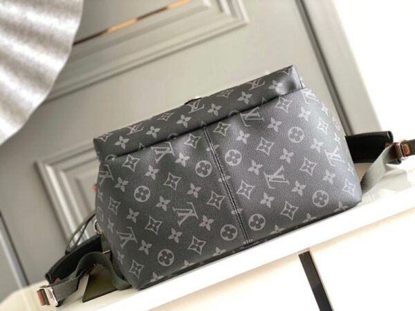 Louis Vuitton Bag Discovery Gaston Labels M45218