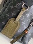 Louis Vuitton Bag Discovery Gaston Labels M45218