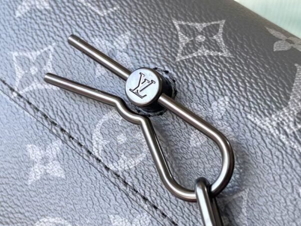 Louis Vuitton Bag  Monogram Taurillon M81783