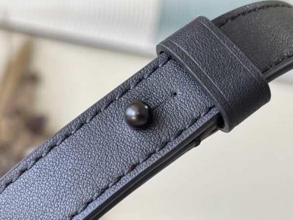 Louis Vuitton Bag  Monogram Taurillon M81783