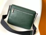 Louis Vuitton Bag  District  M30861