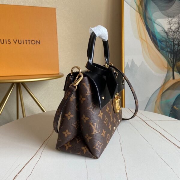 Louis Vuitton Bag One Handle M43125