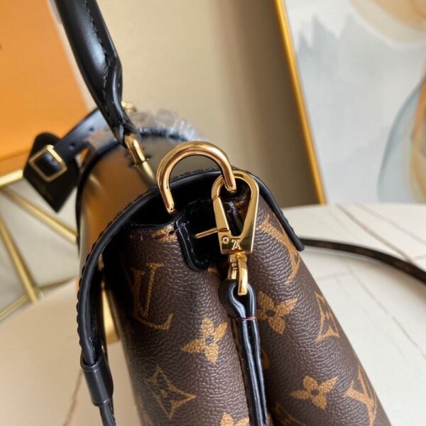 Louis Vuitton Bag One Handle M43125