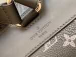 Louis Vuitton Bag   Christopher  N43735