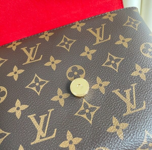 Louis Vuitton Bag Locky BB M44322