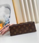 Louis Vuitton Bag   Locky BB M44080