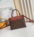Louis Vuitton Bag   Locky BB M44654