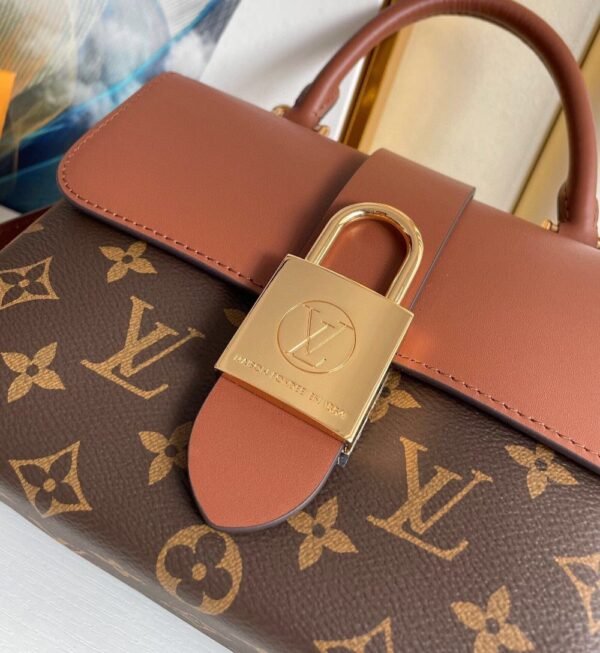 Louis Vuitton Bag   Locky BB M44654