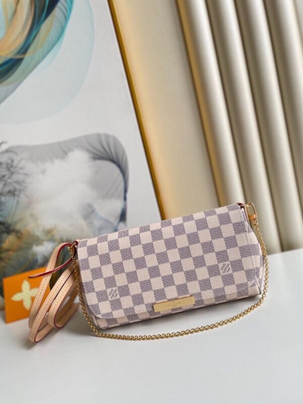 Louis Vuitton Bag Favorite M41275