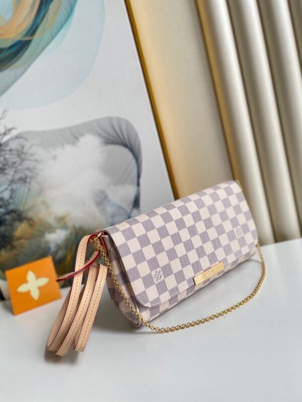Louis Vuitton Bag Favorite M41275