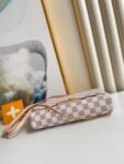 Louis Vuitton Bag Favorite M41275
