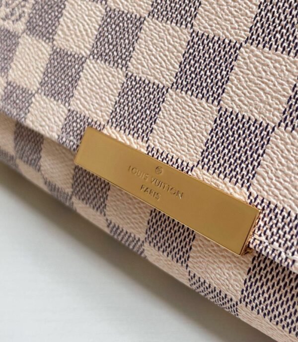 Louis Vuitton Bag Favorite M41275