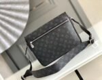 Louis Vuitton Bag Taigarama M30746