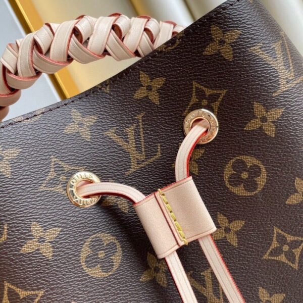 Louis Vuitton Bag  NEONOE M45577