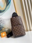 Louis Vuitton Bag  AVENUE M41719