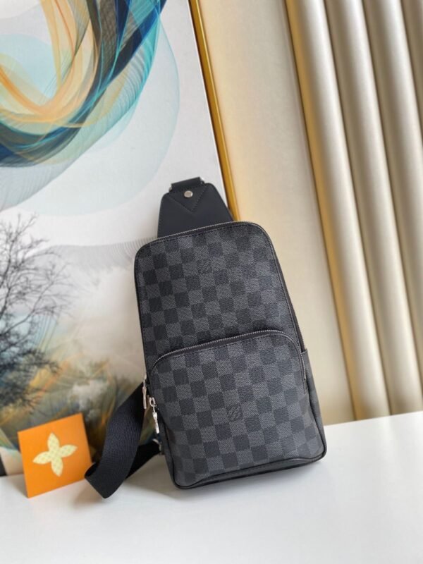 Louis Vuitton Bag AVENUE M41719
